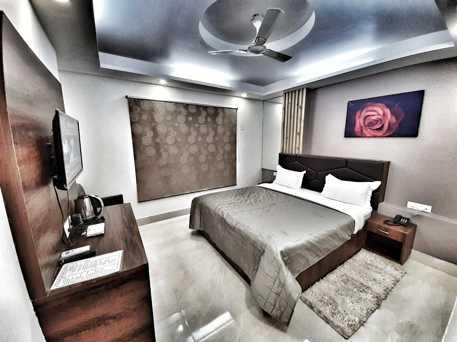 Deluxe room Delhi Airport